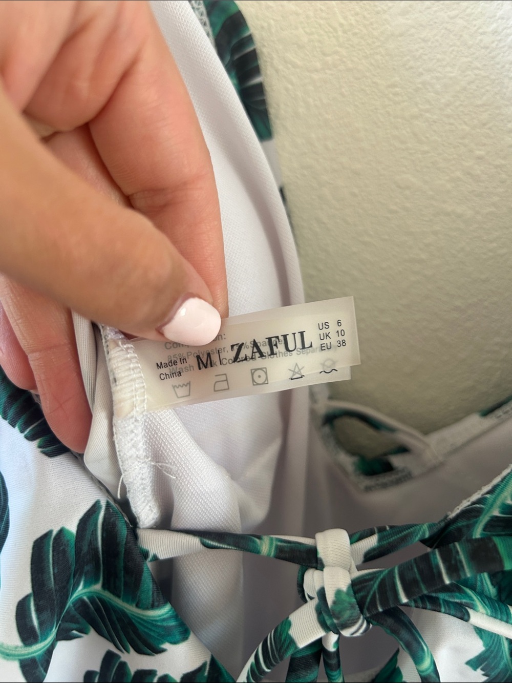 Zaful Deep V One-Piece Swimsuit with Ruffled Green Leaf Print - Picture 5 of 5